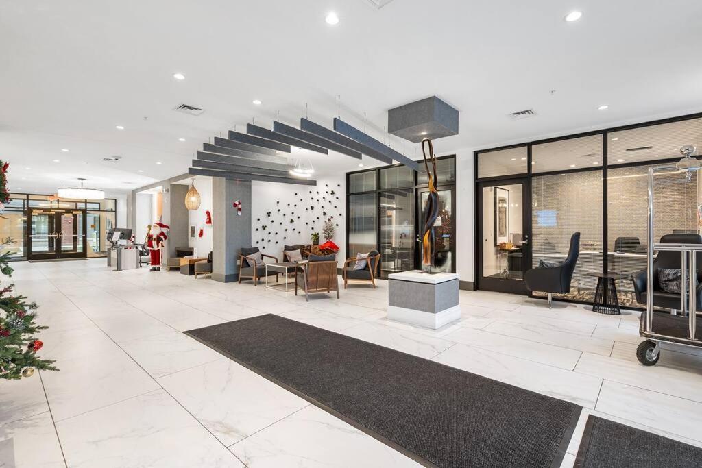 Luxury Living In Jersey Only Steps Away From Manhattan *