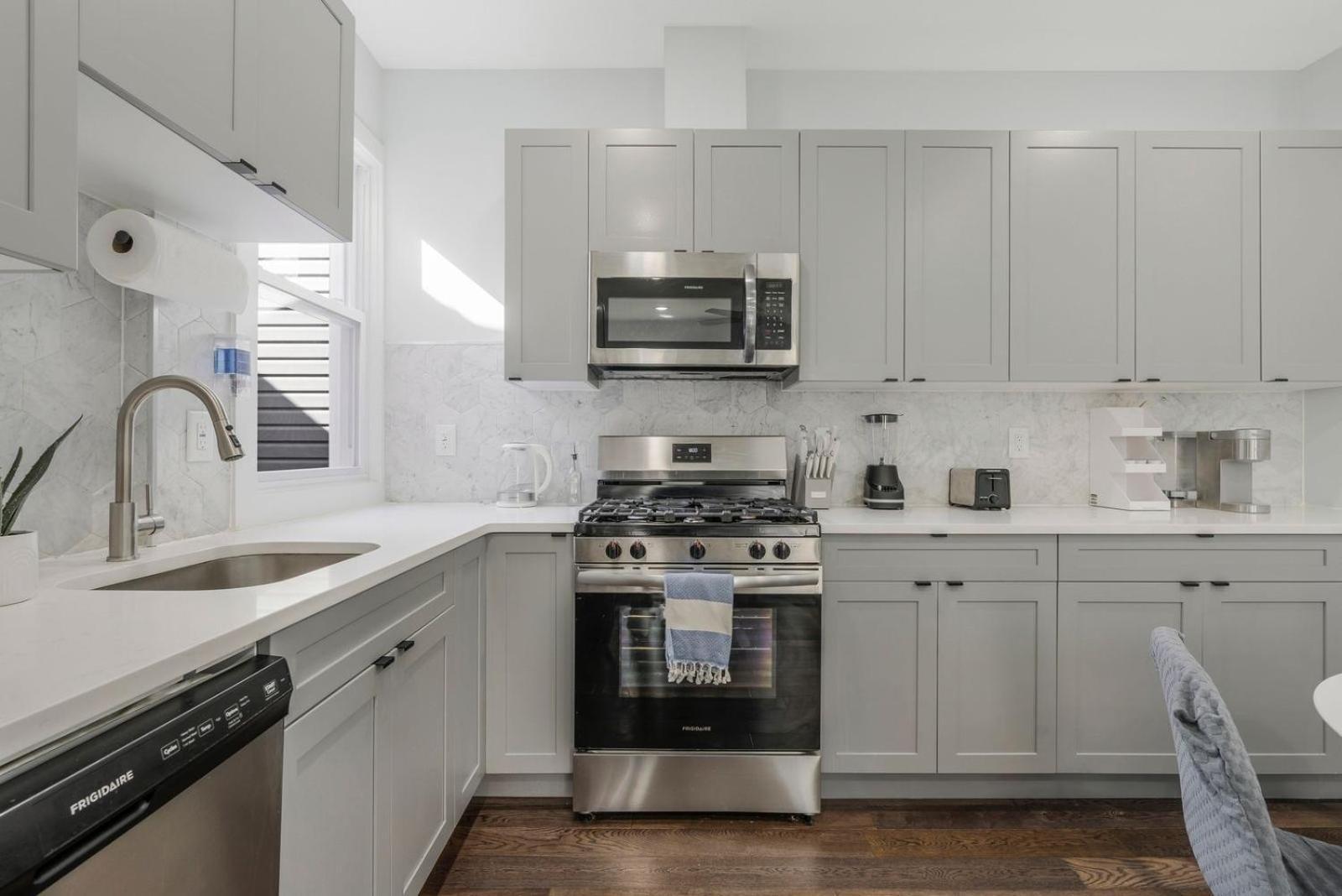 Luxury Oasis Near New York Apartment Jersey City
