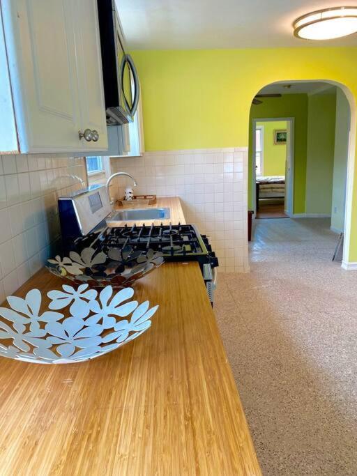 3-bedrooms Journal Square Near Nyc Jersey City