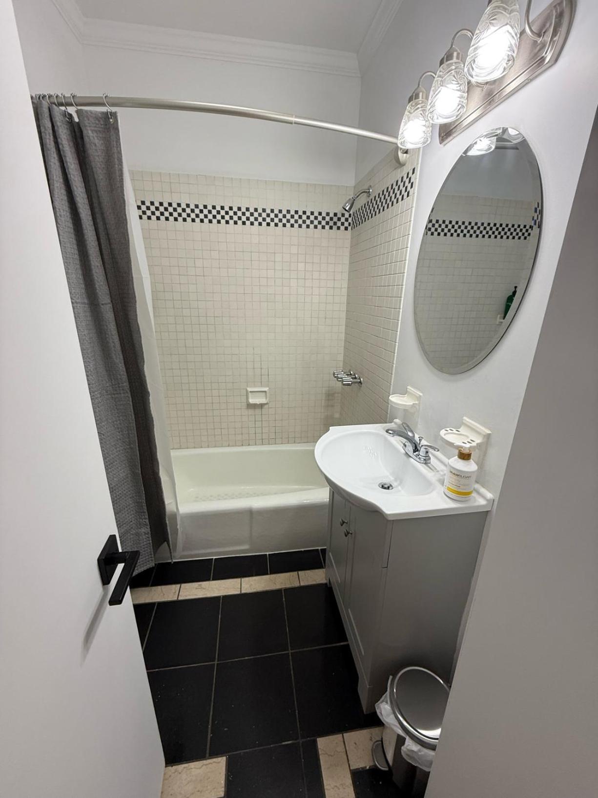 Luxury Boutique - 5 Beds 2 Baths 25 Minutes To Nyc Apartment