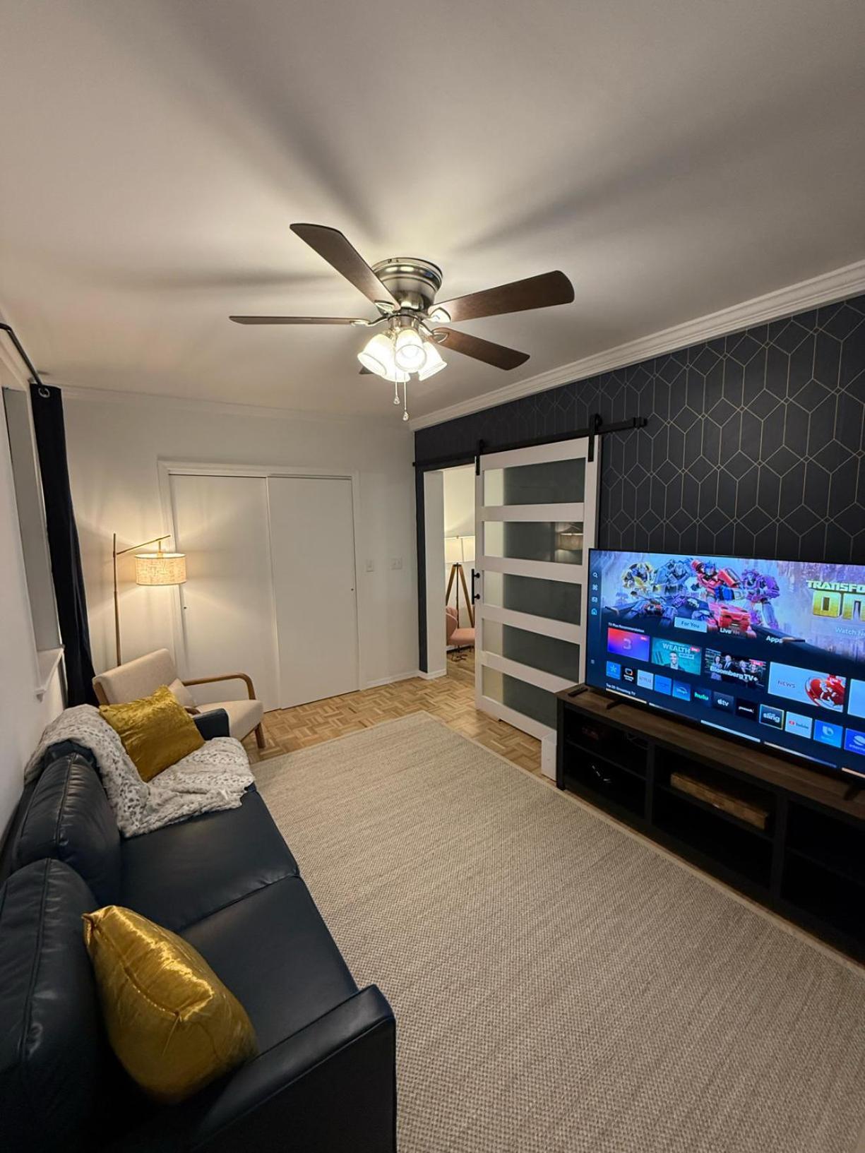 Luxury Boutique - 4 Beds 1 Baths 25 Minutes To Nyc Jersey City