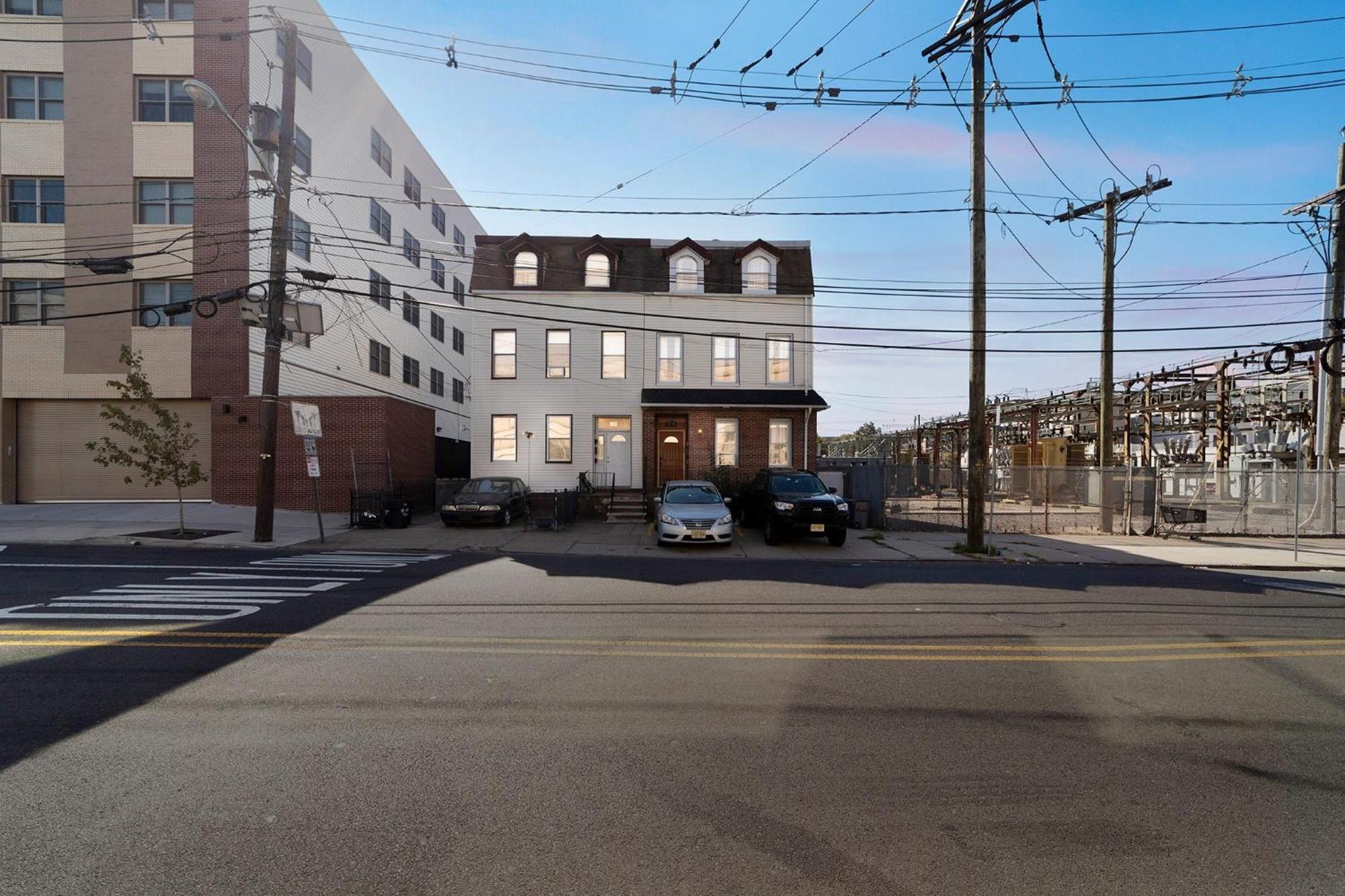 Stylish Jersey Escape Near Nyc Apartment *