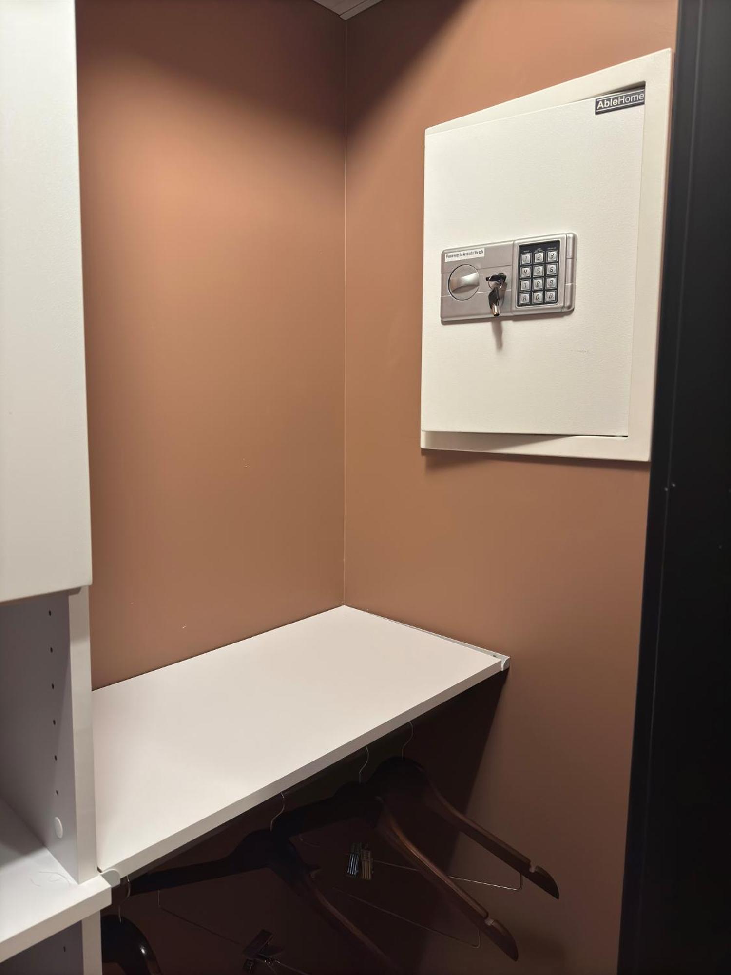 New Modern Private Entrance 2 Bd Minutes To Nyc *