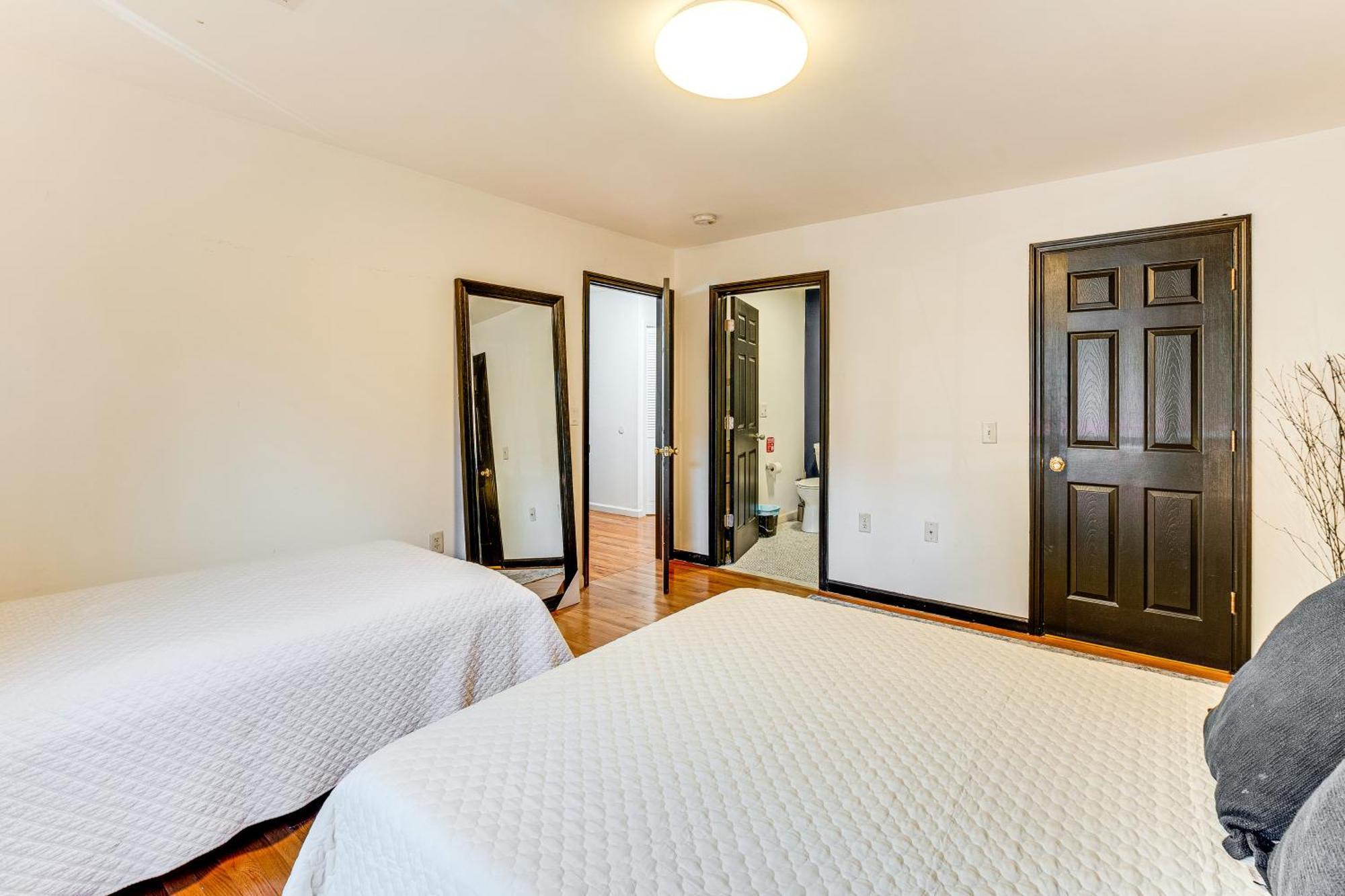 Apartment 8 Mi To Nyc Centrally Located Jersey Apt! Jersey City