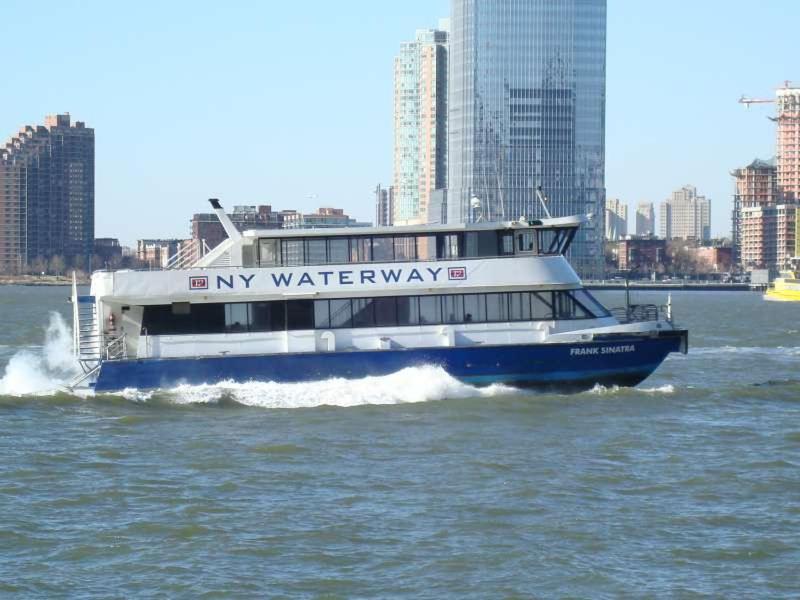 Very Posh 1 Bed -city Views, Walk To Subway And Ferry, 15 Minutes To Manhattan, Min 30 Days