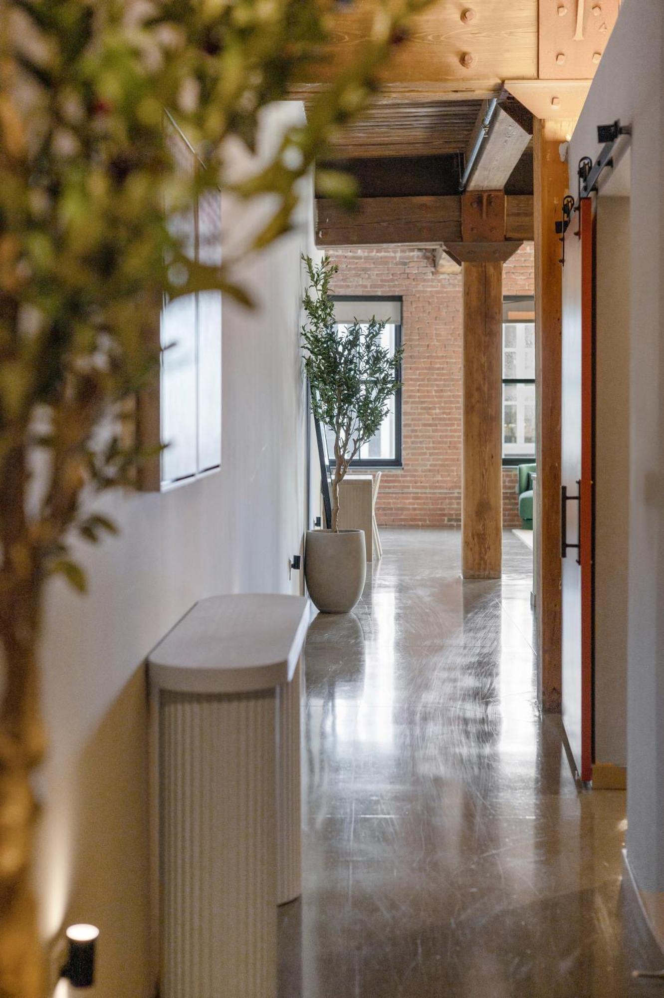 The Aurelia - Luxury Industrial Loft Near Nyc Jersey City