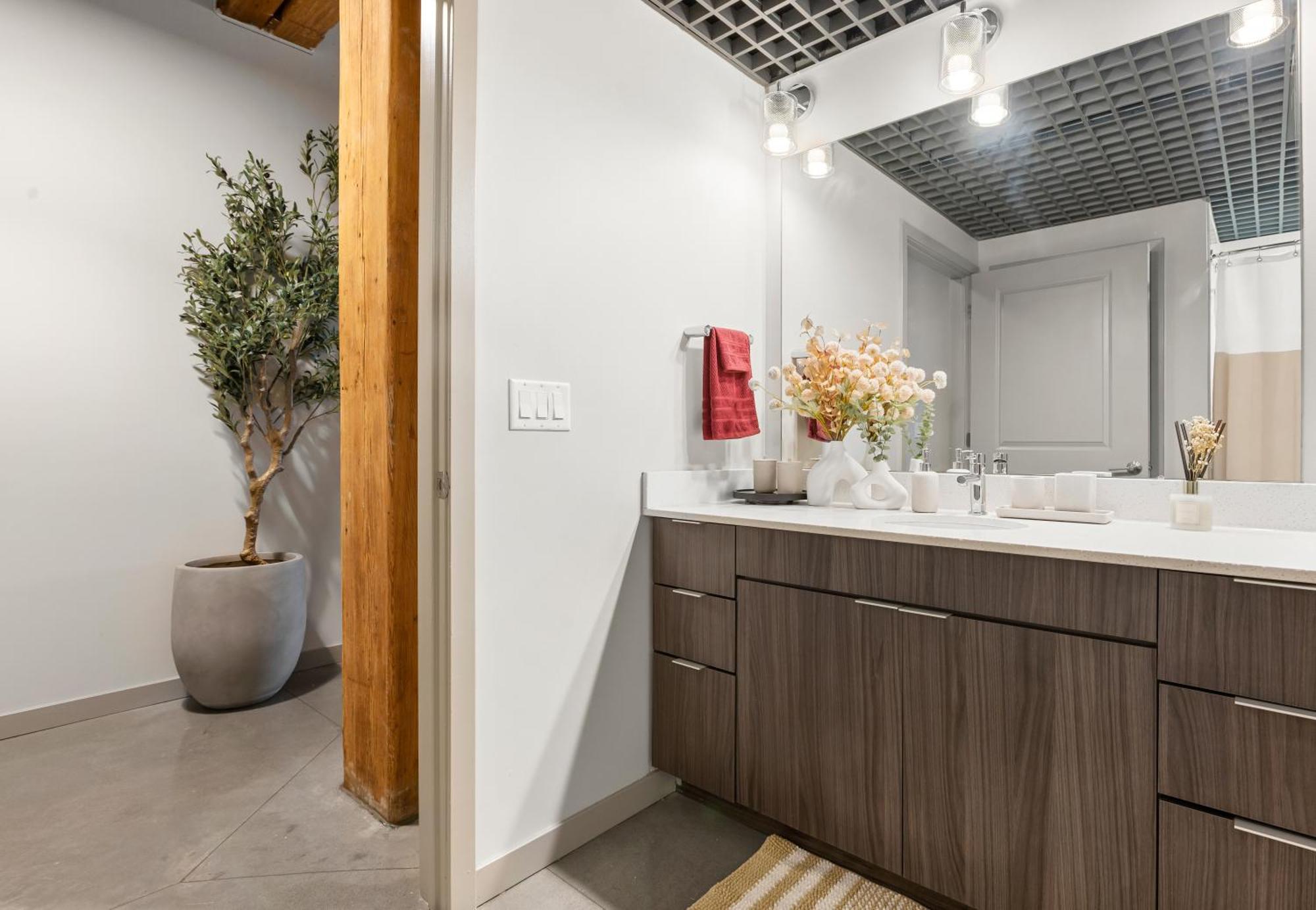 The Aurelia - Luxury Industrial Loft Near Nyc Jersey City