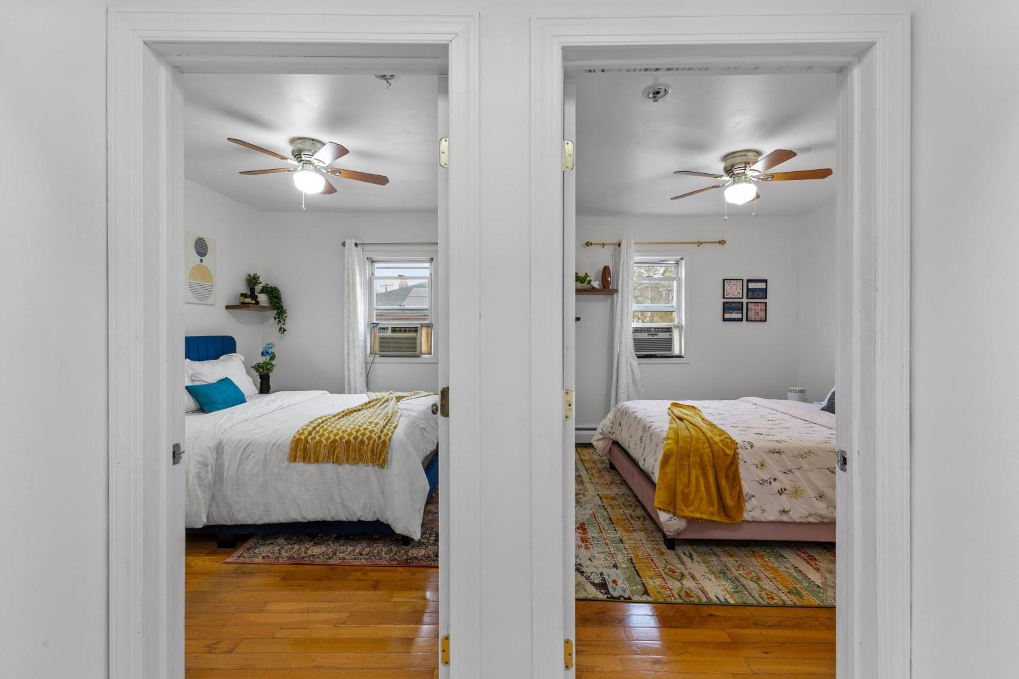 Large Luxury With Game & Backyard Near Nyc With Parking Jersey City