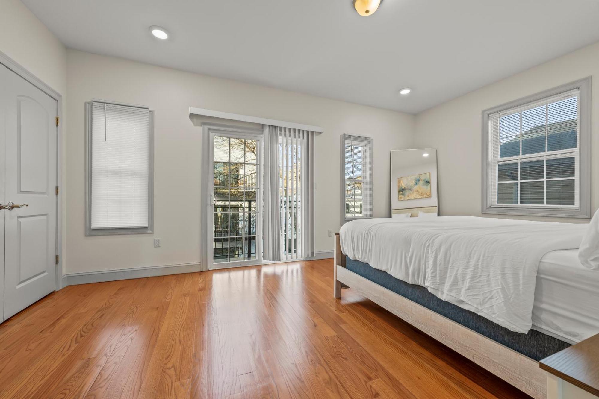 Apartment Huge Cozy Jersey Oasis With Double Balcony - 20 Mins To Nyc Jersey City