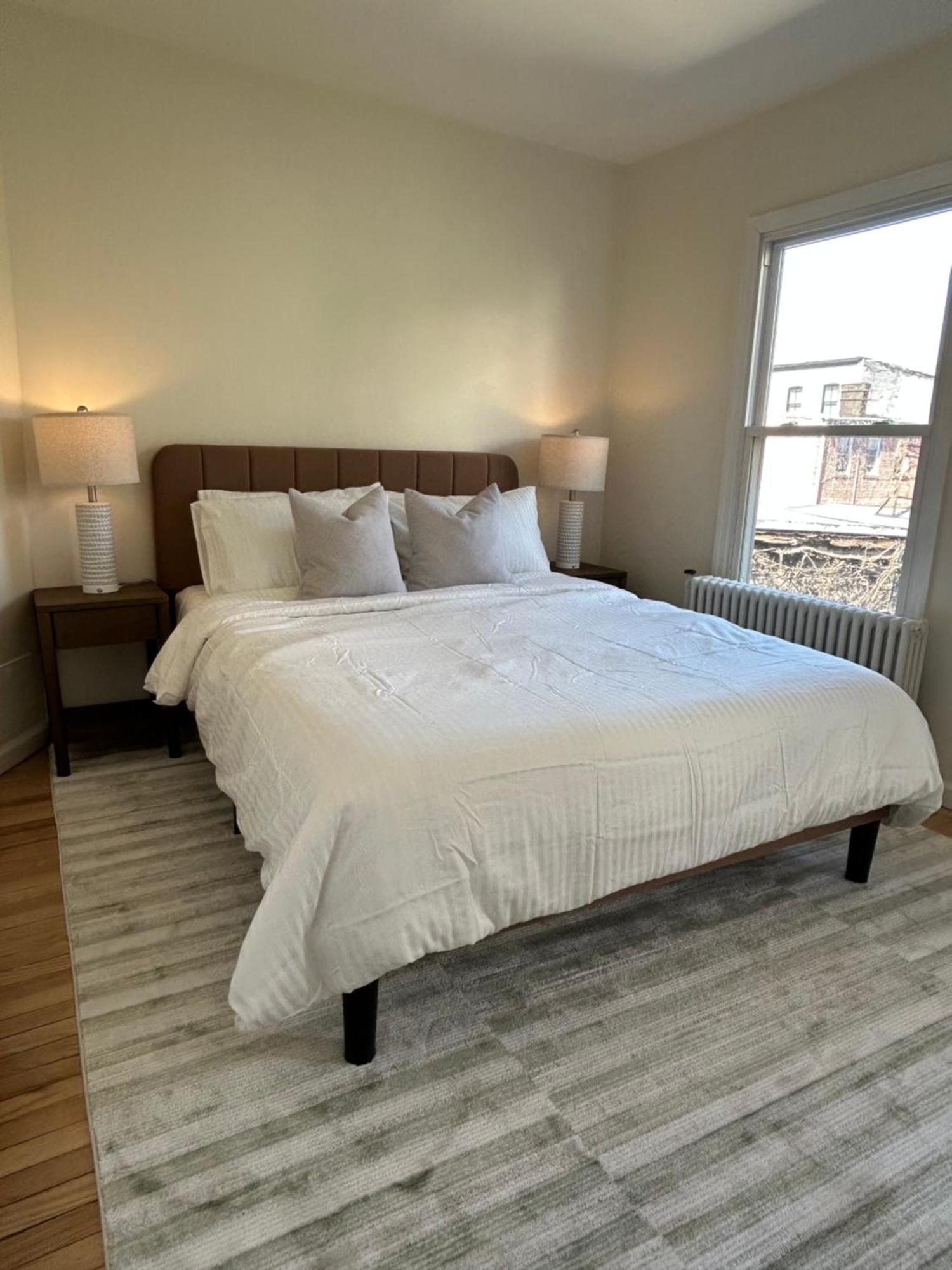Historic Townhouse-14 Min To Wtc *