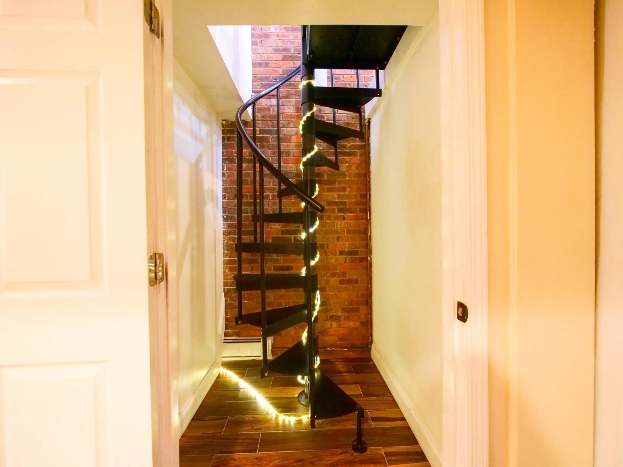 Apartment Stylish 3 Bed, Minutes To Nyc! *