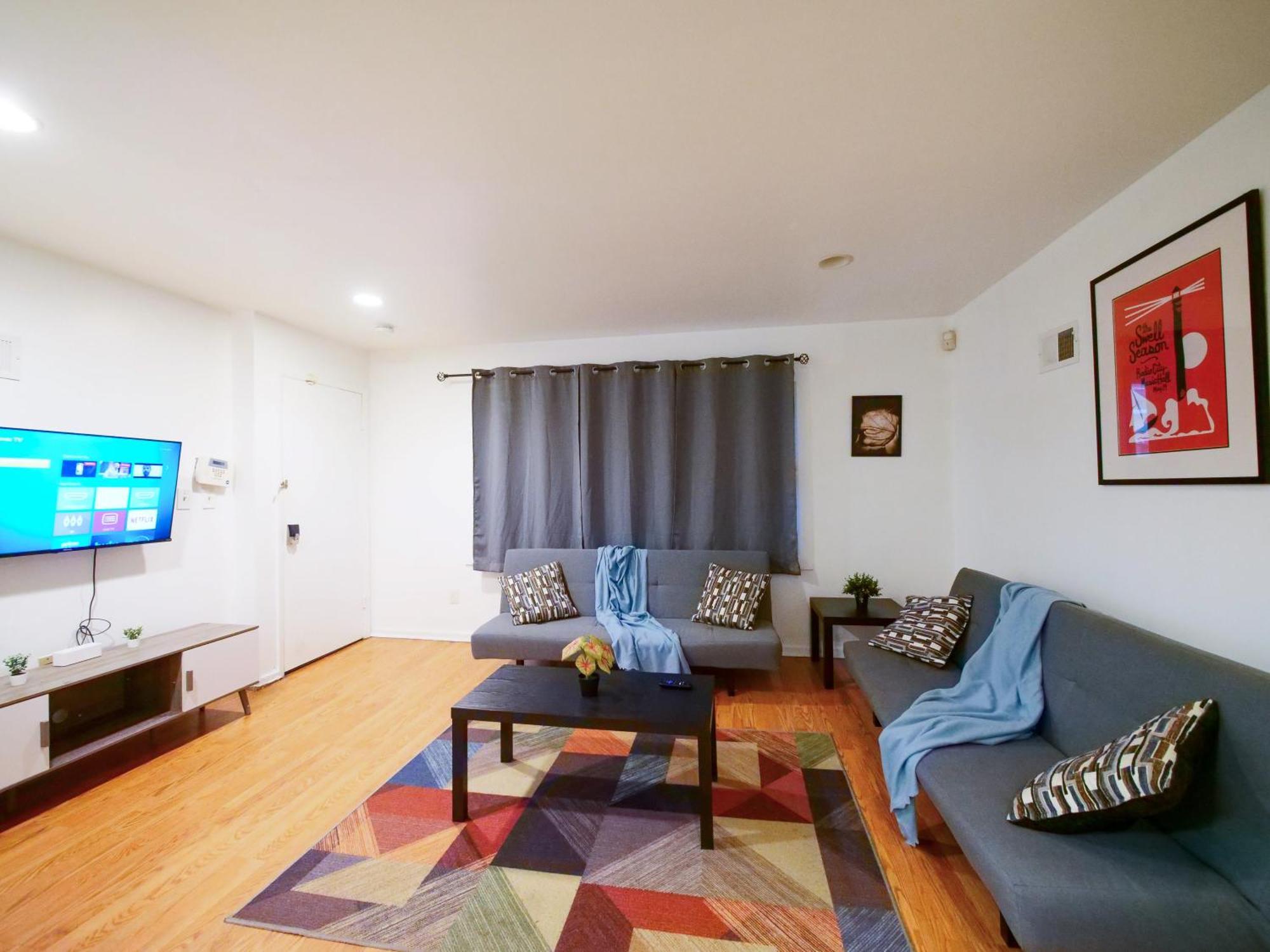 Ample 3br And 1bath Close To Nyc *