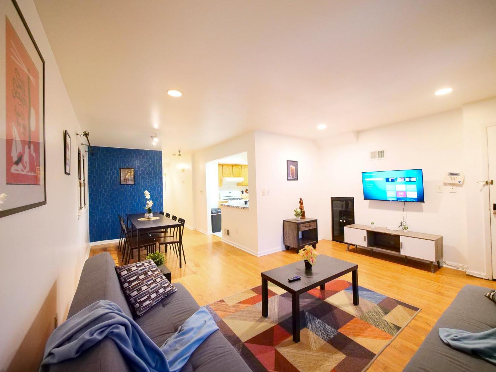 Ample 3br And 1bath Close To Nyc *