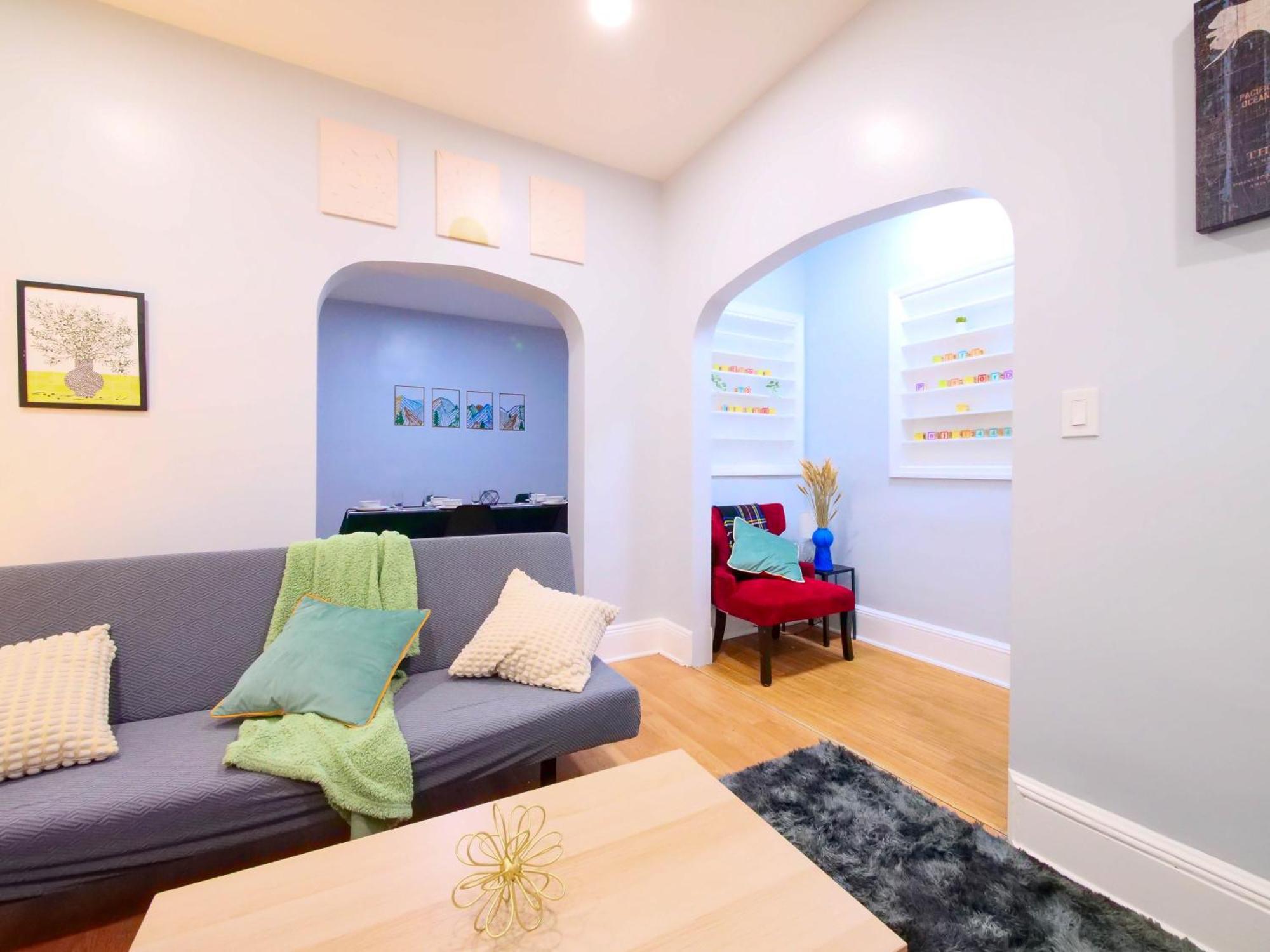 Vibrant Retreat - Two Bedroom Near Nyc *