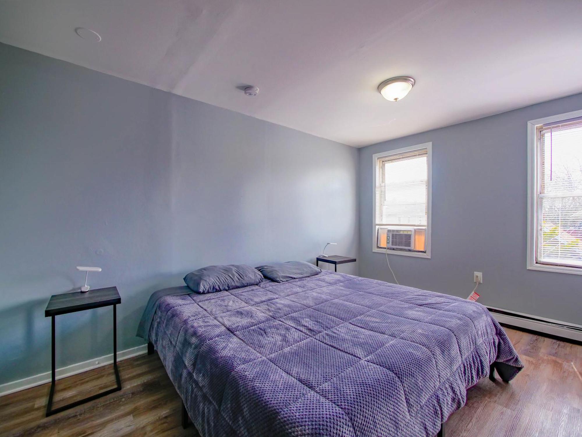 Apartment Style And Comfort - 2br Near New York