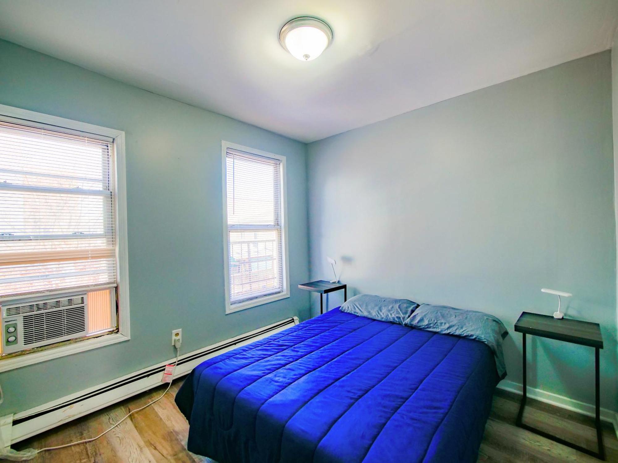 Style And Comfort - 2br Near New York Apartment