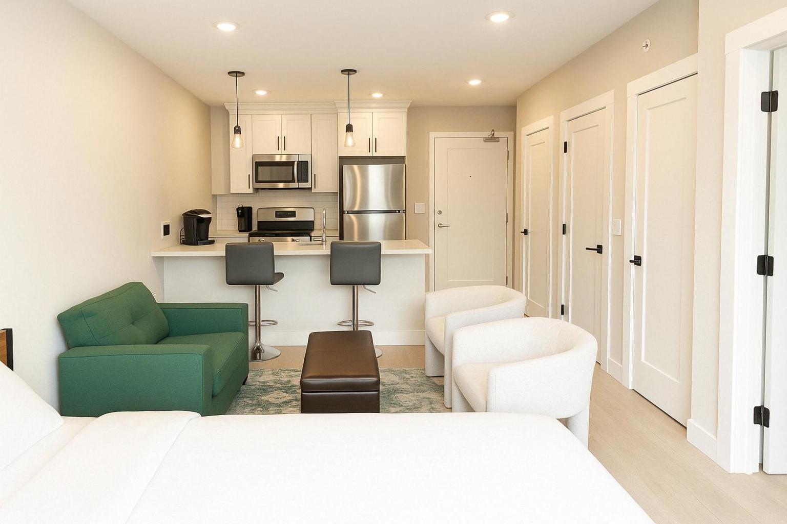 Luxury For Nyc Visit Jersey 7 Min Walk Nyc Train Station