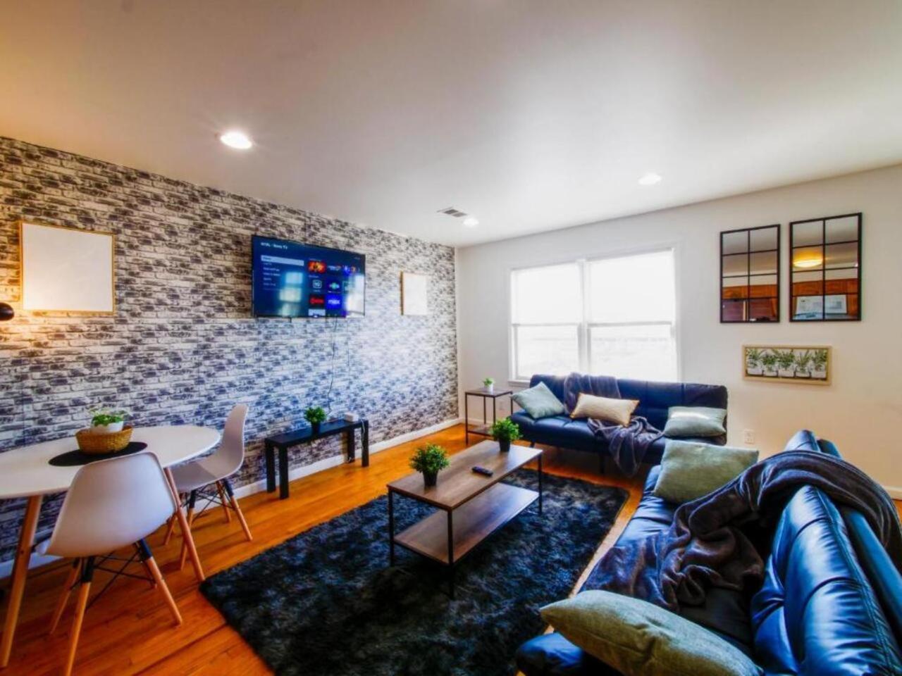 Apartment Cozy 3 - Bed Apartment, Minutes From Nyc! Jersey City