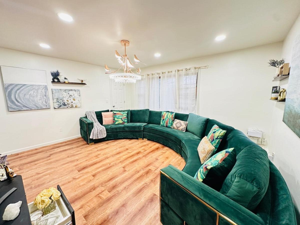 Urban Oasis I Stylish Getaway To Nyc With Parking Holiday home *
