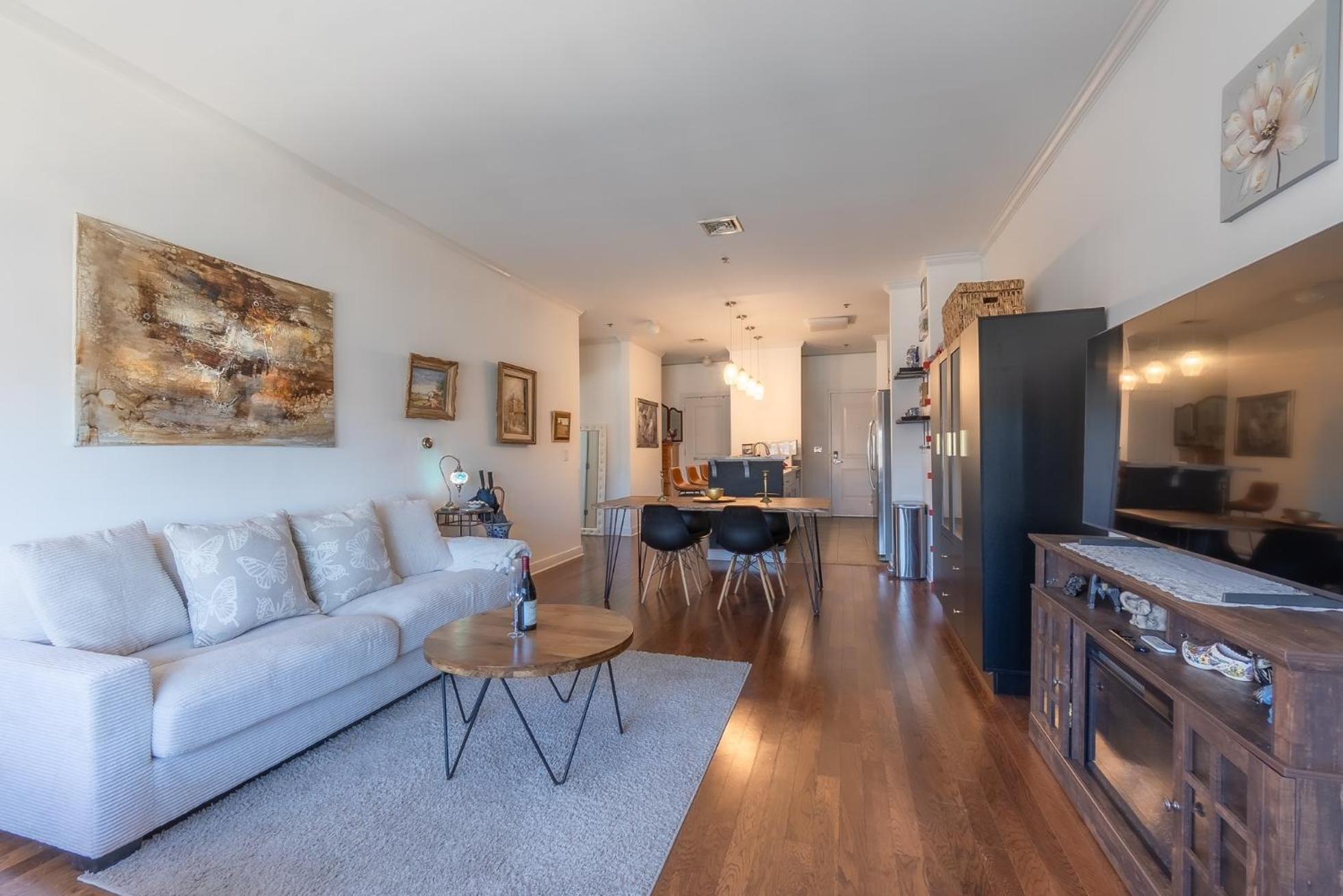 Homestay Private Bedroom Near Nyc W Access To A Shared Kitchen, Living & Bathroom, On-site Gym Jersey City