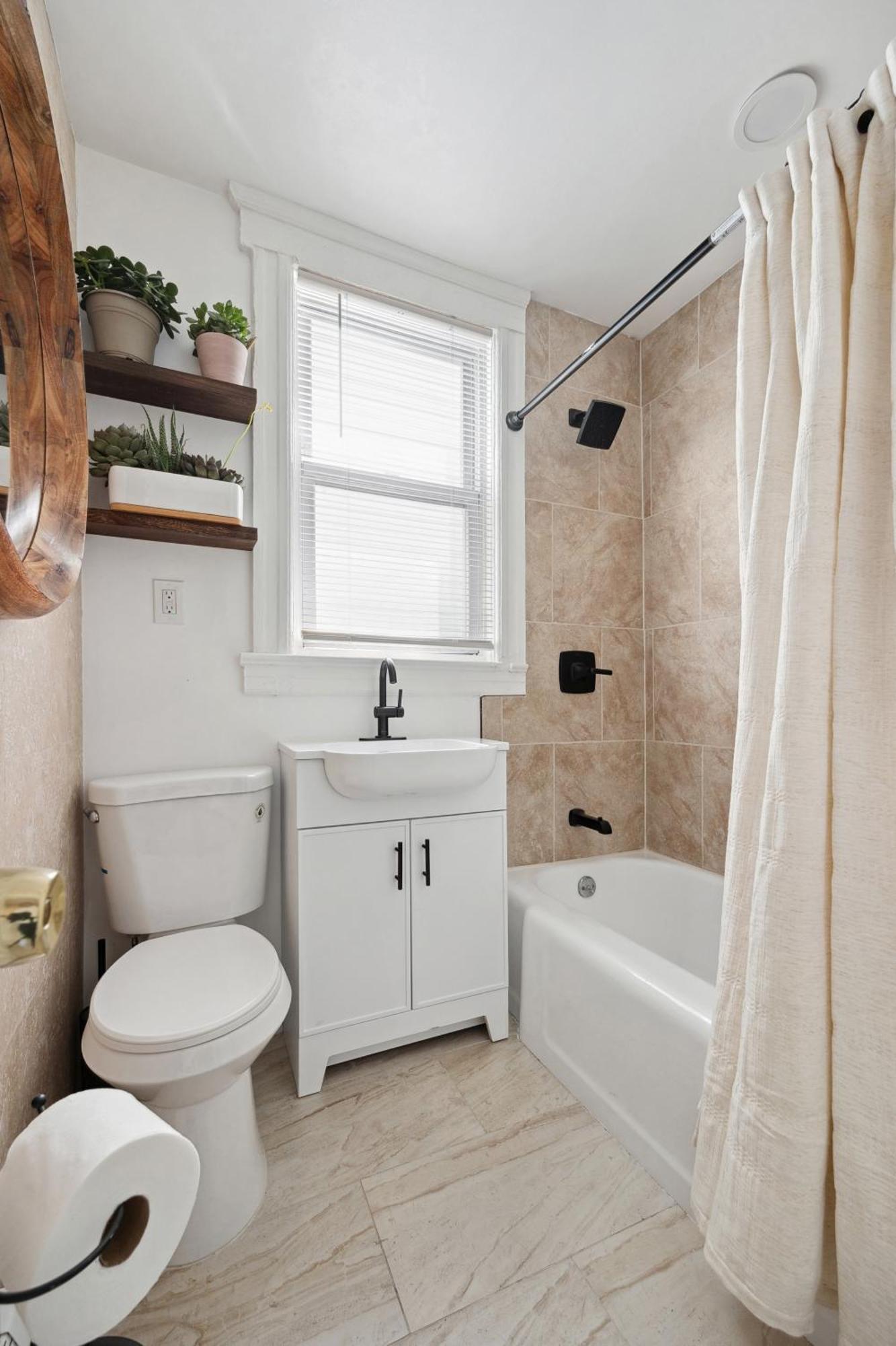 Apartment Spacious & Stylish 2br Near Manhattan Jersey City