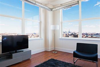 Apartment Sky At Soho West