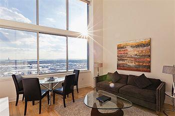 Sky City At 30 Regent Jersey City