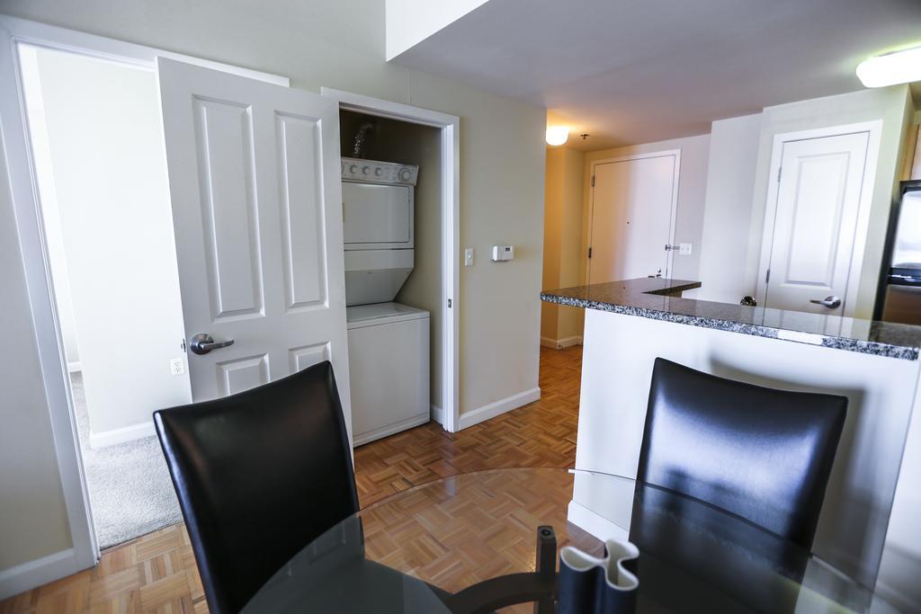 Jersey Waterfront At The Pier - A Premier Furnished Jersey City