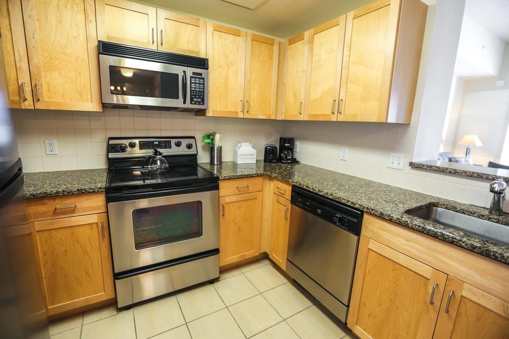 Jersey Waterfront At The Pier - A Premier Furnished Jersey City