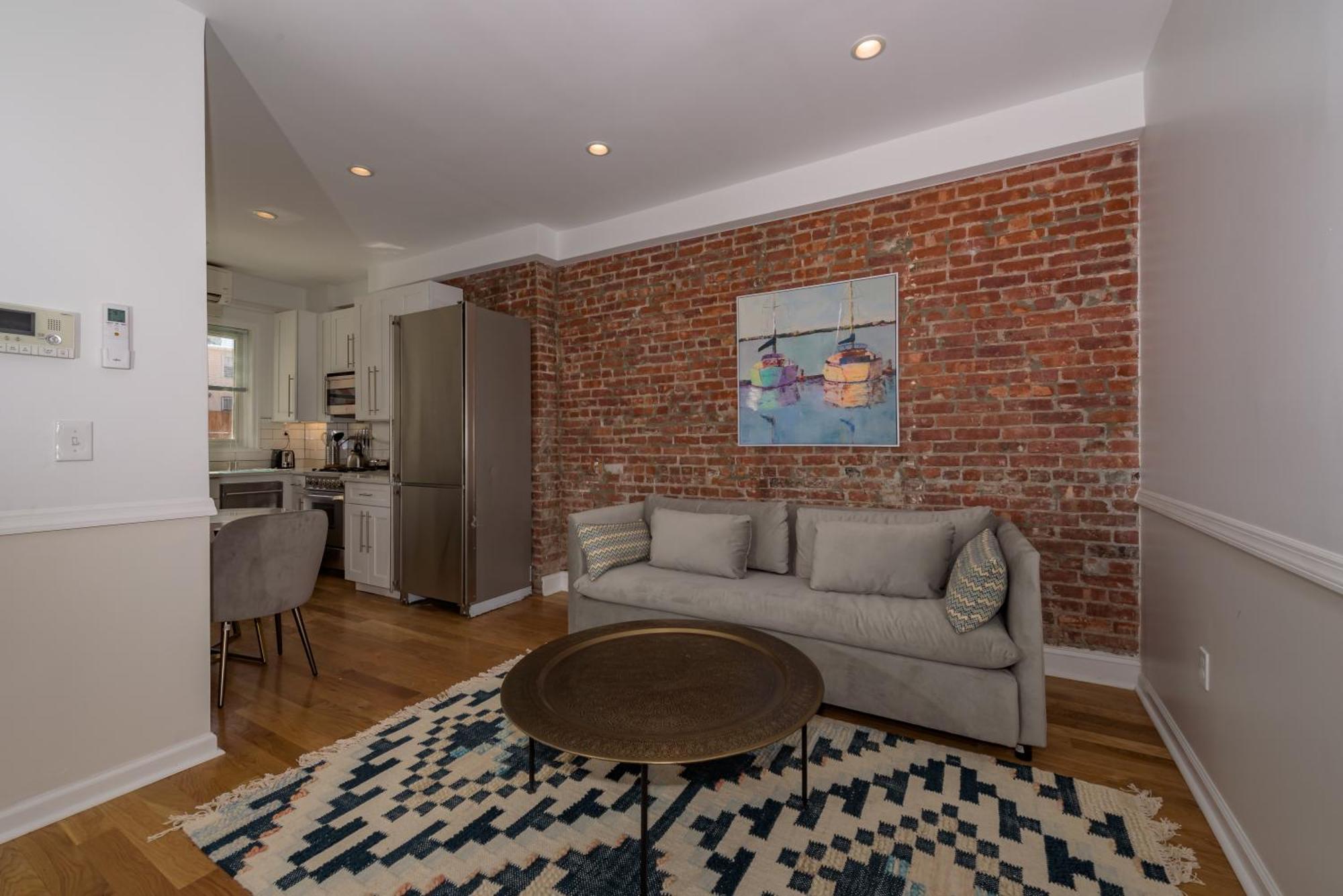 Deedee's Downtown Flats Apartment Jersey City
