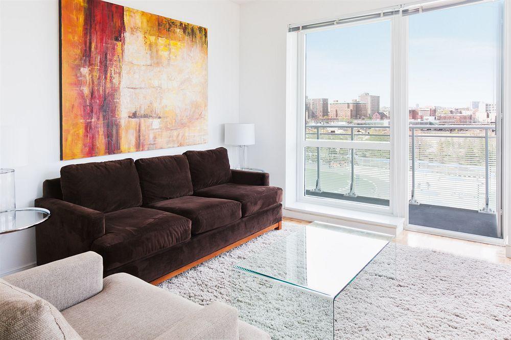 Sky City At Riverfront North Apartment *