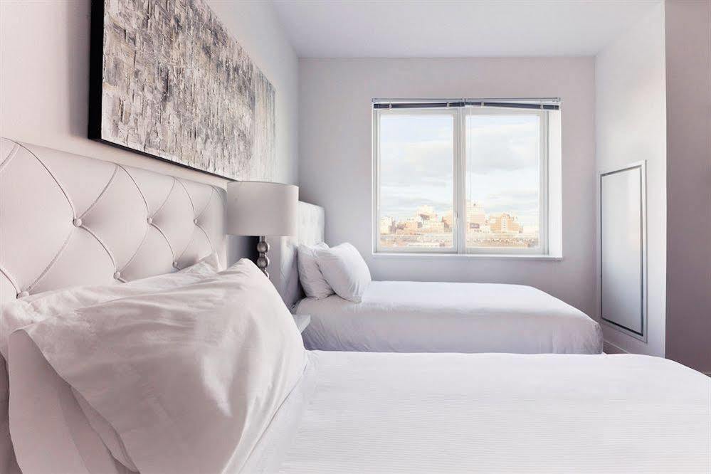 Sky City At Riverfront North Apartment *