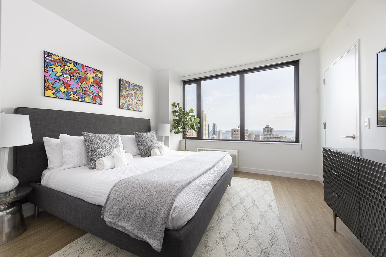 Apartment Deedee's Sky Rise At Newport Ii