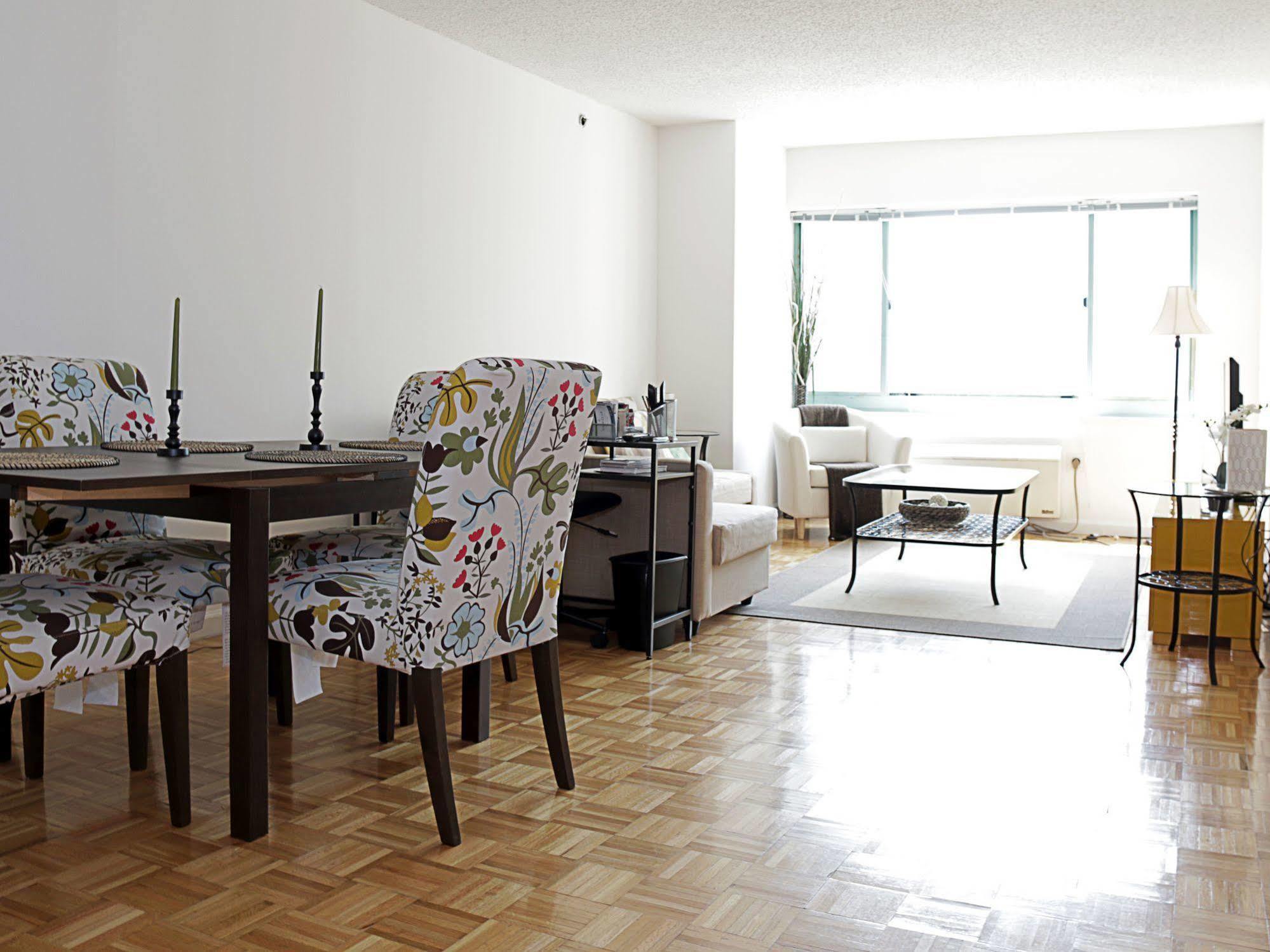 Travel At Newport Centre Apartment