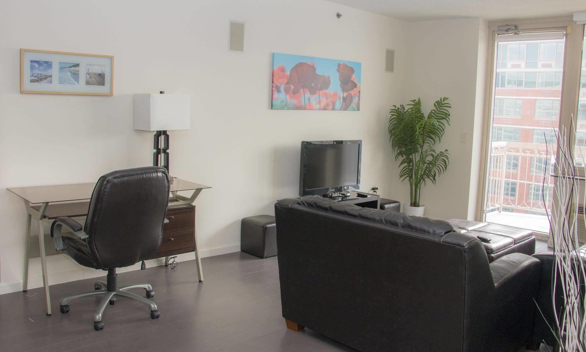 New York Area Modern Apartment Jersey City