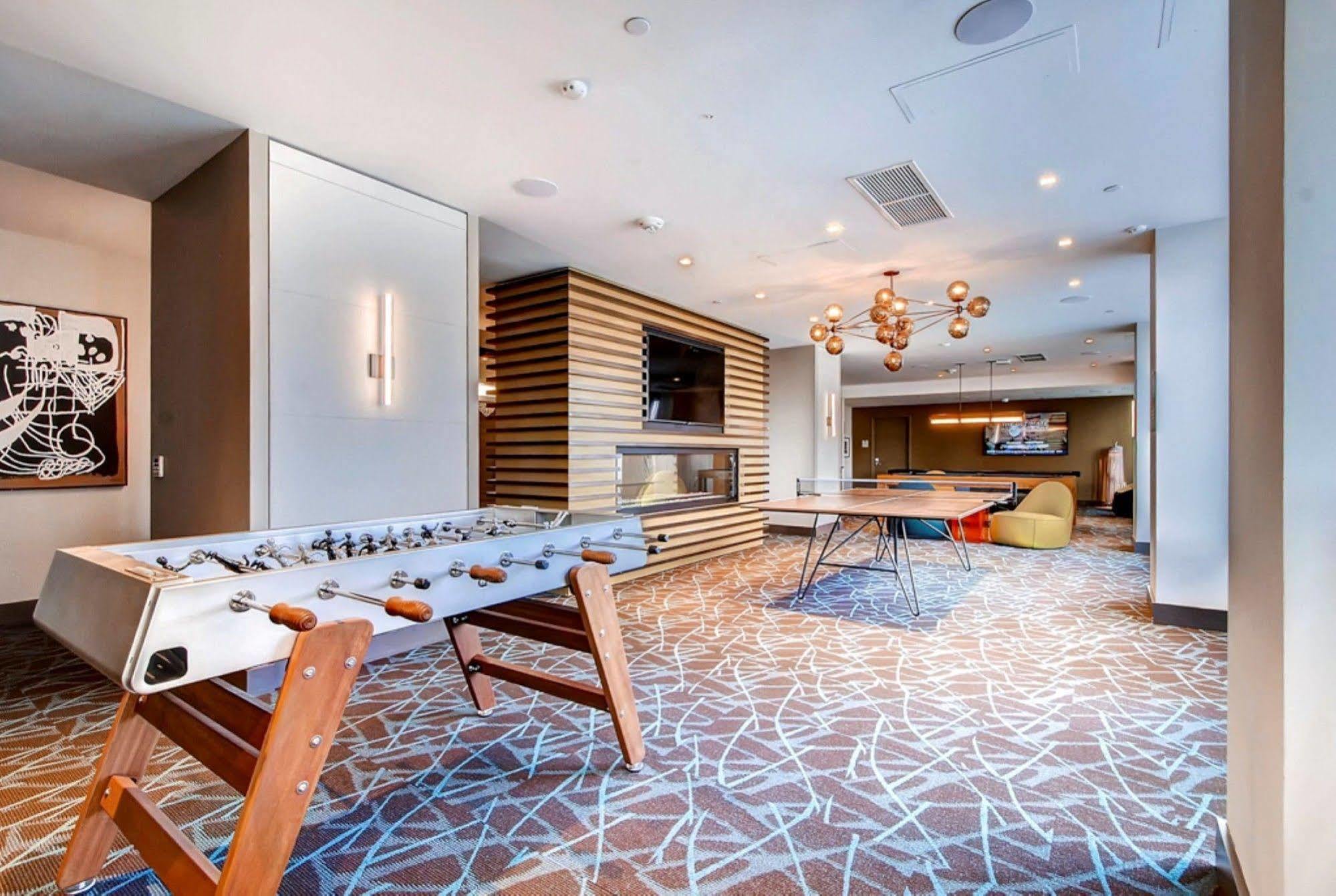 Global Luxury At Newport