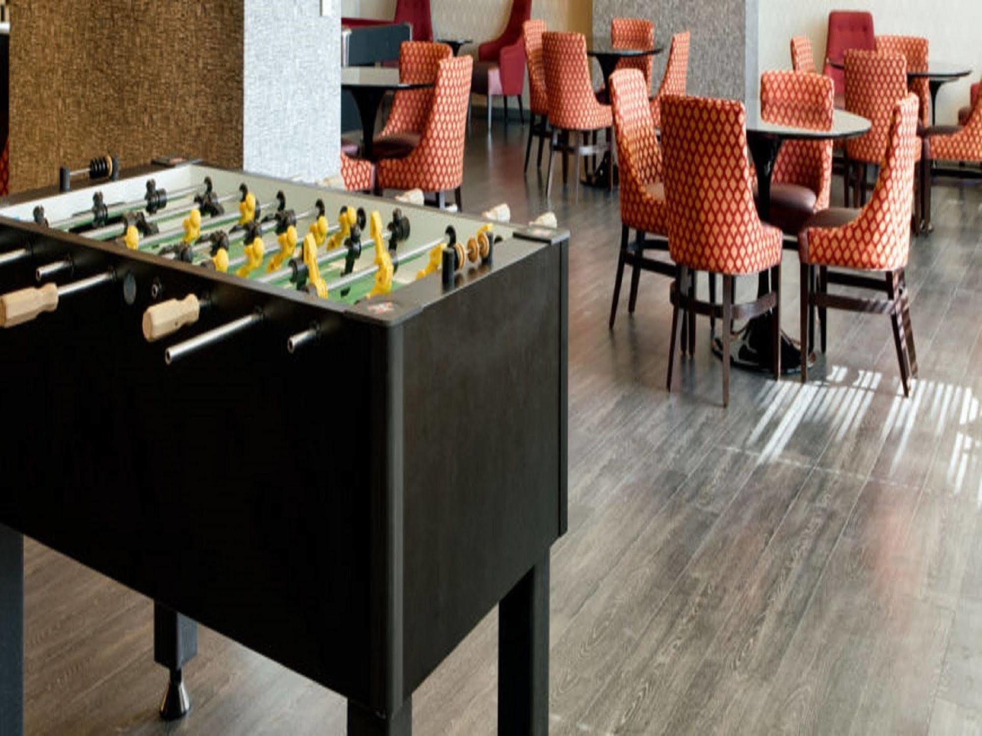 Global Luxury At Exchange Hotel 3*