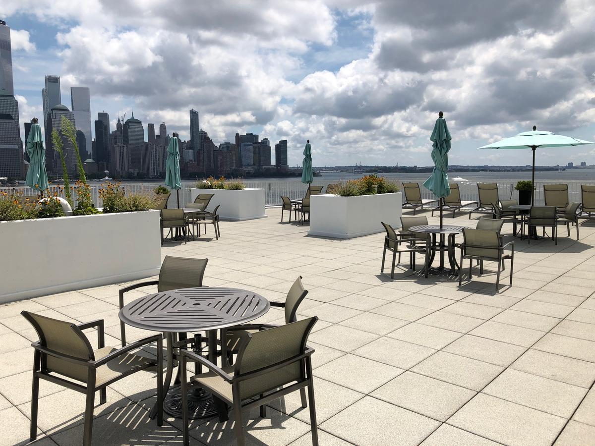 Dharma Jc At Exchange Place * Jersey City