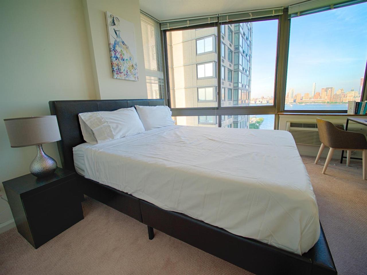 Kensho Homes - Monaco Apartment