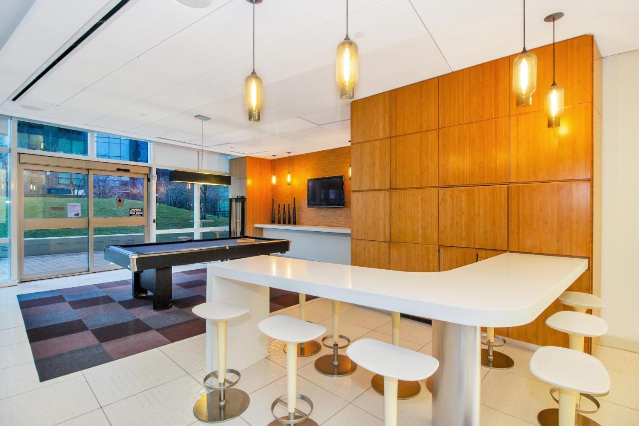 Dharma Suites Jc At Paulus Hook