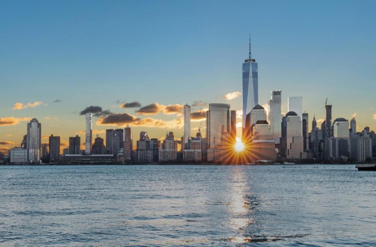Global Luxury Suites Downtown Jersey City