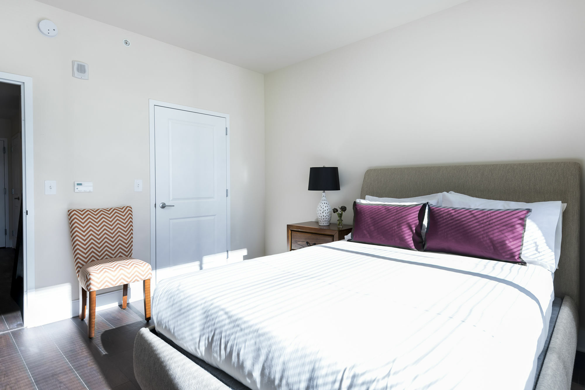 Dharma Home Suites Jc At Grove Station II