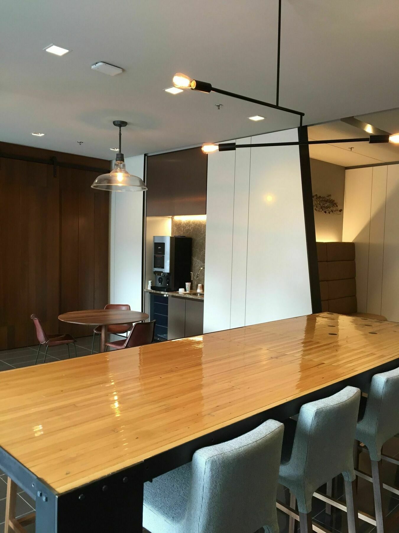 Dharma Home Suites Jc At Grove Station II Jersey City