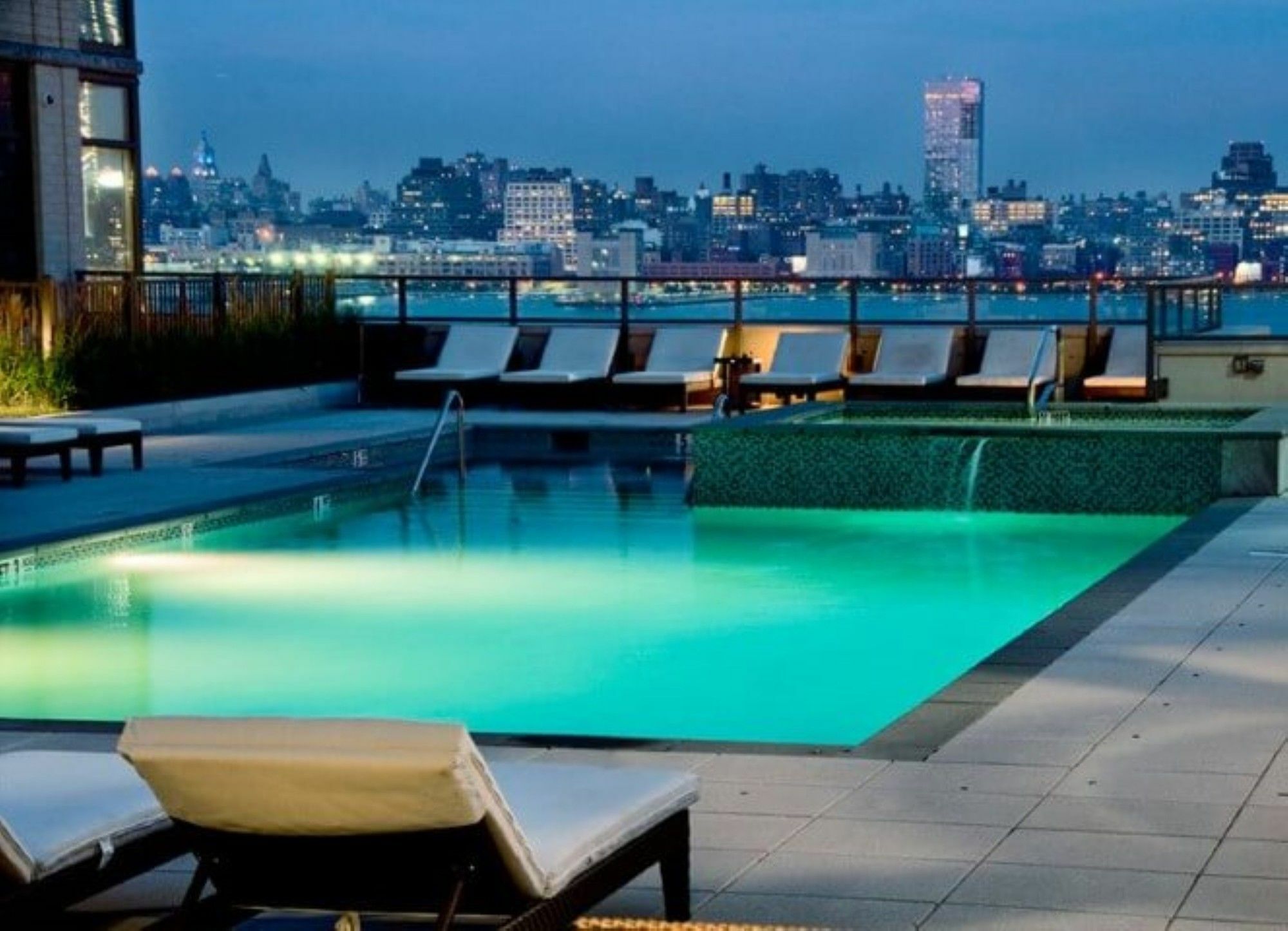 Global Luxury Suites Downtown Jersey City Apartment *