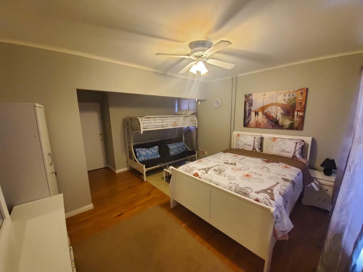 The Kennedy House Guest house *