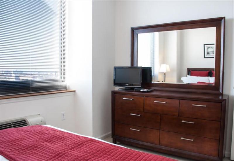 Global Luxury Suites Downtown Jersey City