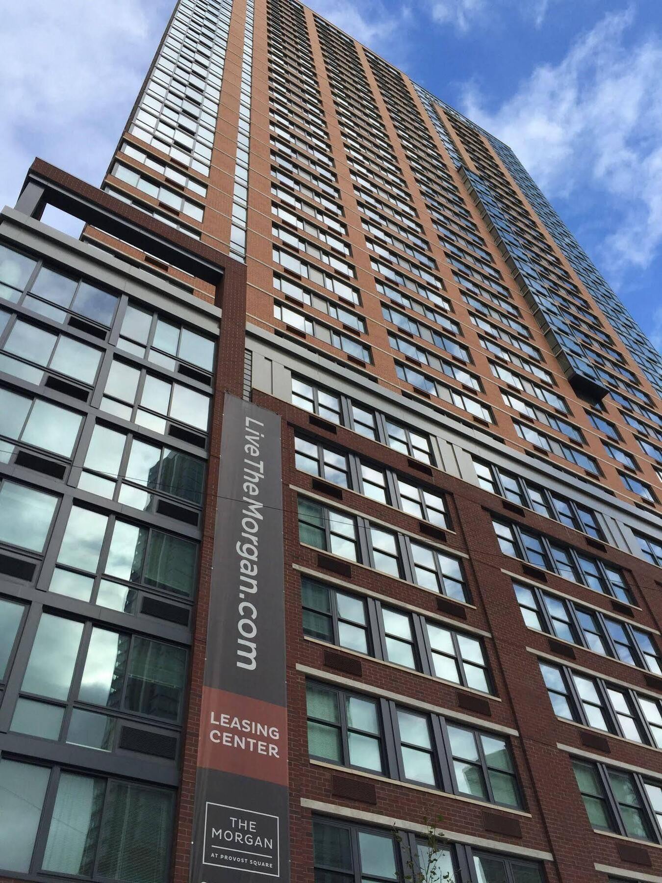 Apartment Dharma Home Suites Jc At Grove Station II *
