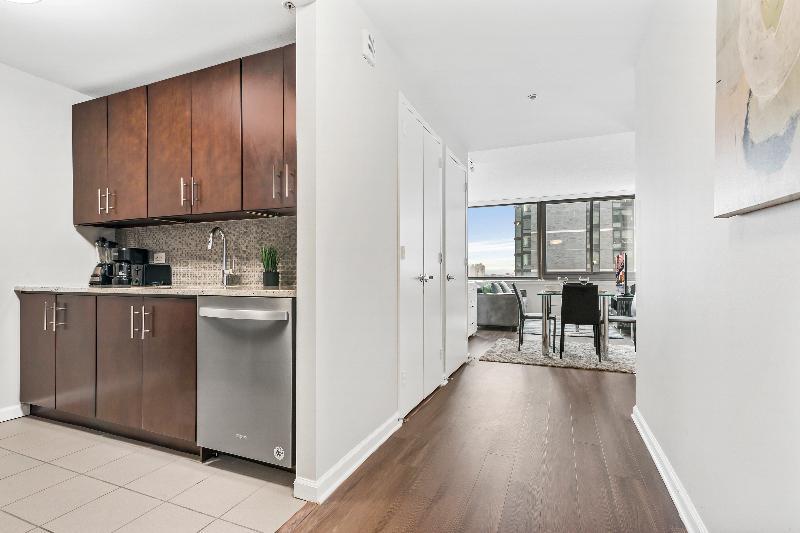 Global Luxury Suites Downtown Jersey City Apartment