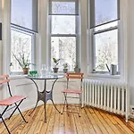 Contemporary Jersey City Abode About 5 Mi To Nyc!