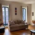 Historic 1869 Brownstone 15 Min To Nyc Downtown